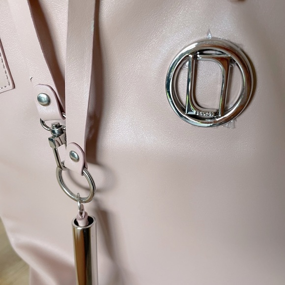 Laurel Purse - Large Tote Bag - Blush Pink and Purple Interior - Picture 3 of 15